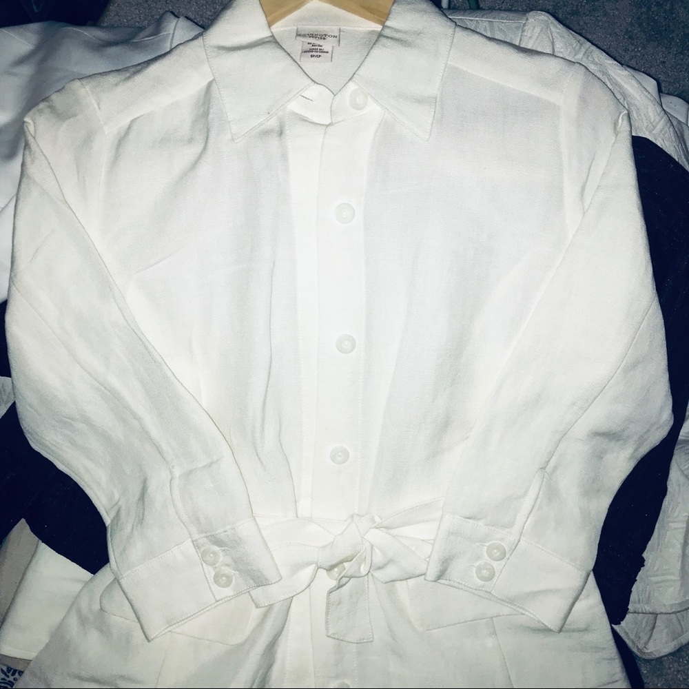 Covington White 3/4 Sleeved Small Blouse